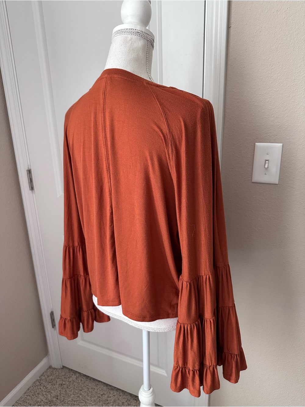 Rust Bell Sleeve Top - Picture 3 of 9